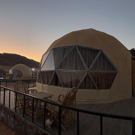 Revan Rum Luxury Camp 와디럼 외부 사진