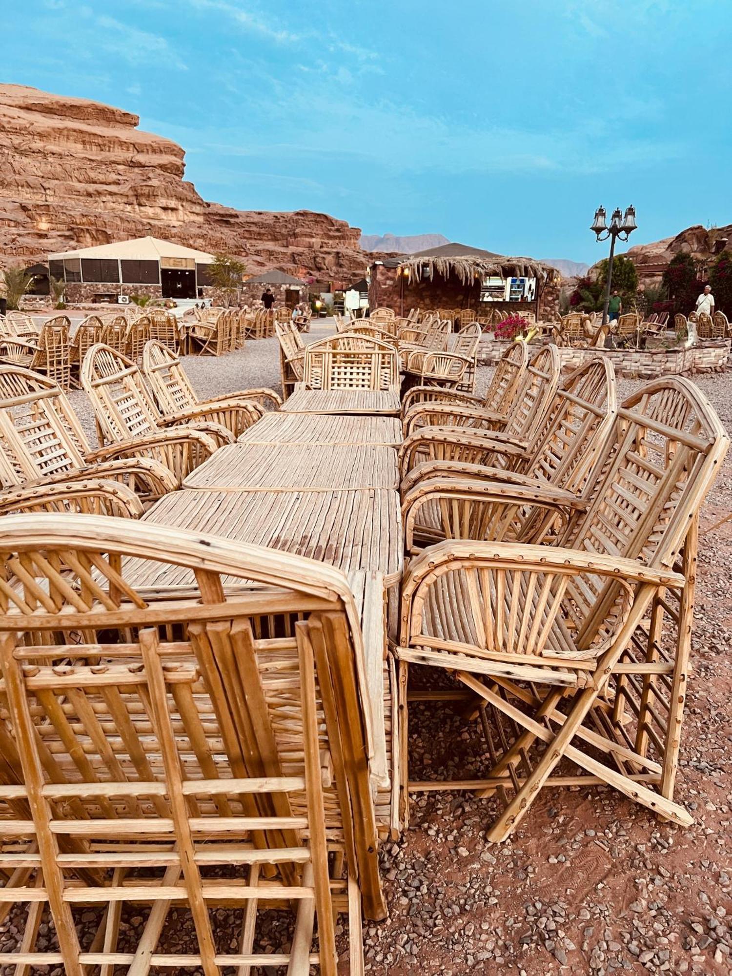 Revan Rum Luxury Camp 와디럼 외부 사진