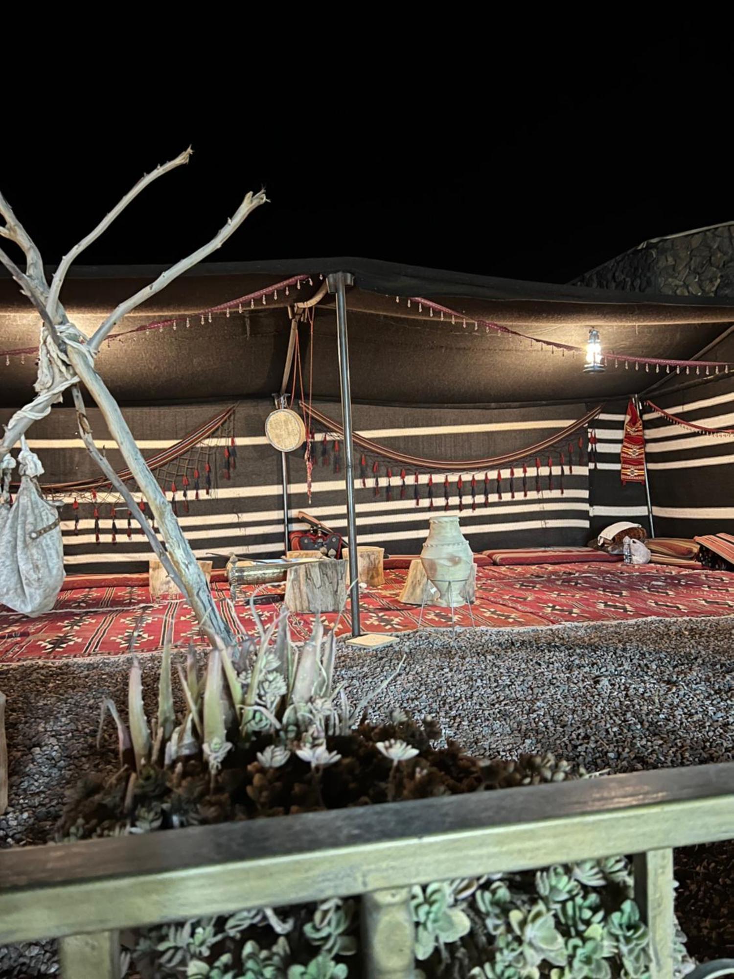 Revan Rum Luxury Camp 와디럼 외부 사진